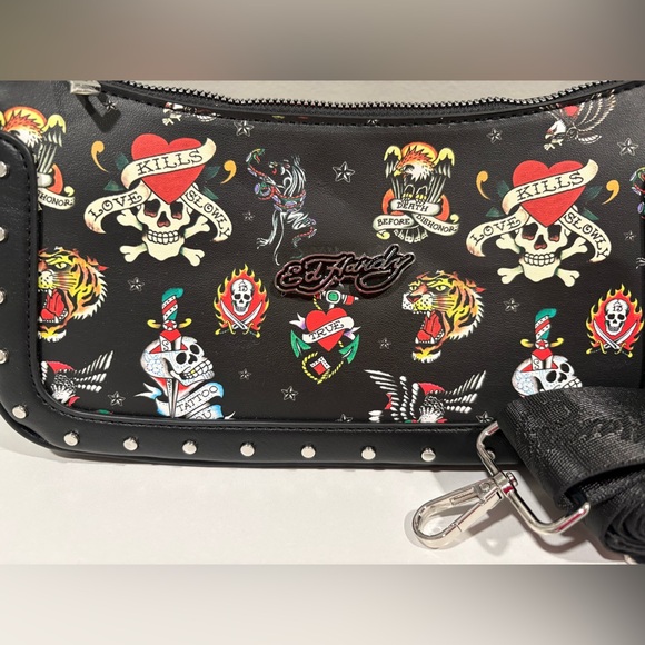 NWT Ed Hardy Black Skull Print Women's Crossbody Bag - Picture 3 of 6